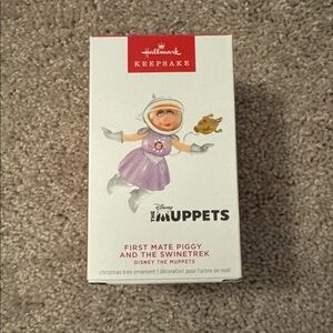 Hallmark Keepsake Ornament Muppets First Mate Piggy and the Swinetrek